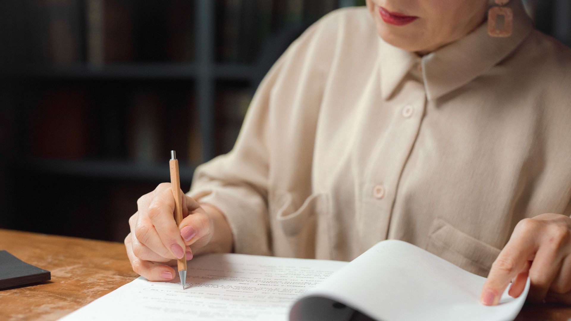 From Pal to Pro: How to Be the Peer Reviewer You Always Wanted